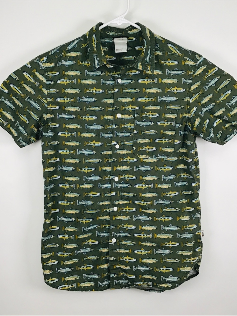 The North Face men’s short sleeve button up casual shirt medium